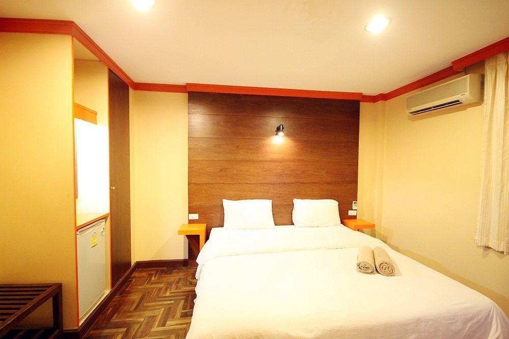 The Palm Delight Lodge Pantai Jomtien Luaran gambar