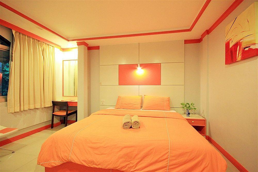 The Palm Delight Lodge Pantai Jomtien Luaran gambar