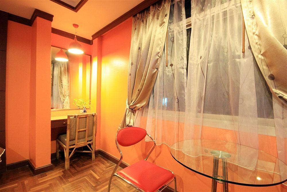 The Palm Delight Lodge Pantai Jomtien Luaran gambar