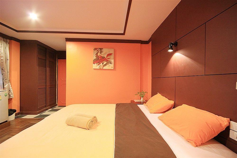 The Palm Delight Lodge Pantai Jomtien Luaran gambar