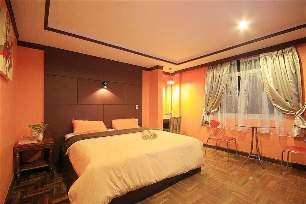The Palm Delight Lodge Pantai Jomtien Luaran gambar