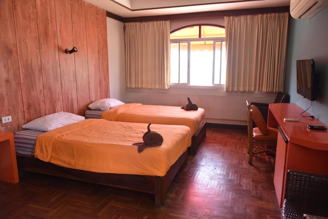 The Palm Delight Lodge Pantai Jomtien Luaran gambar