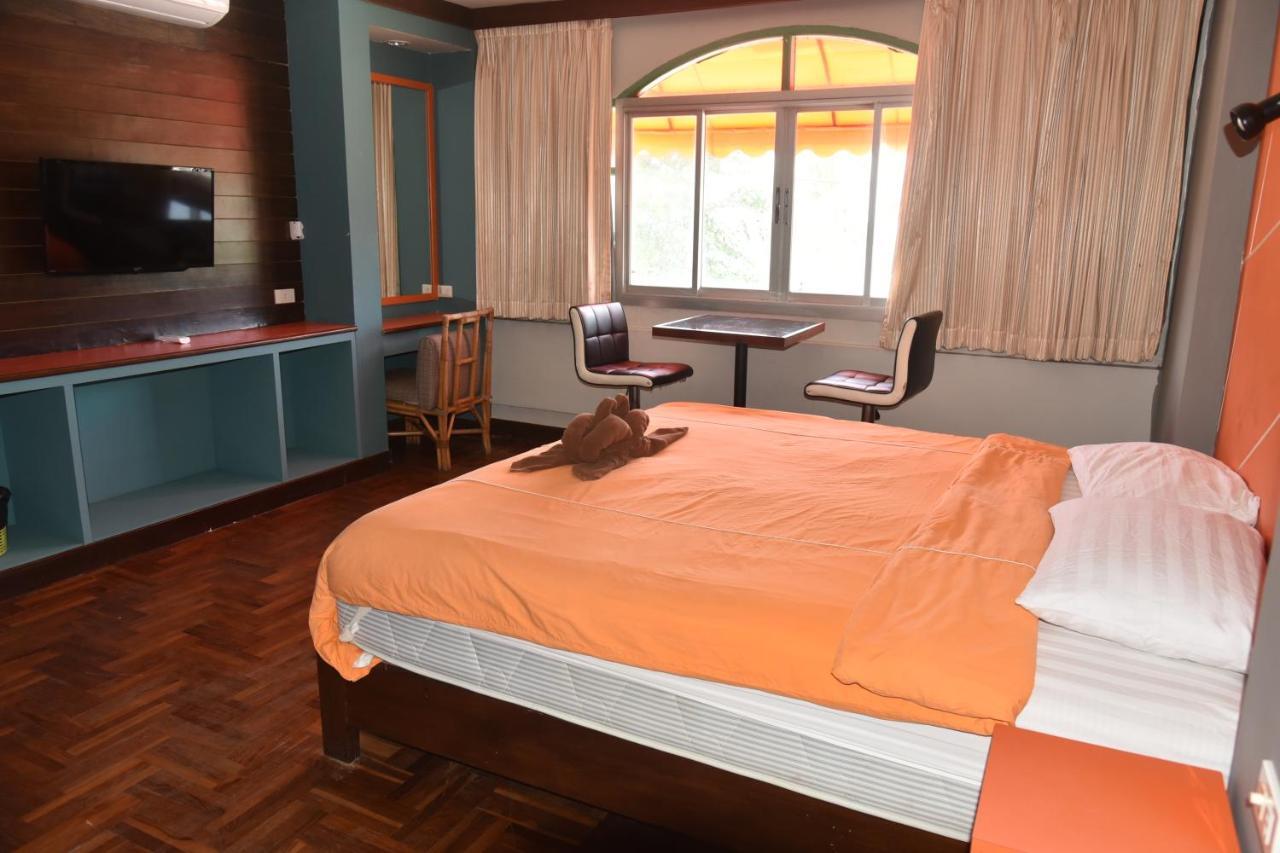 The Palm Delight Lodge Pantai Jomtien Luaran gambar